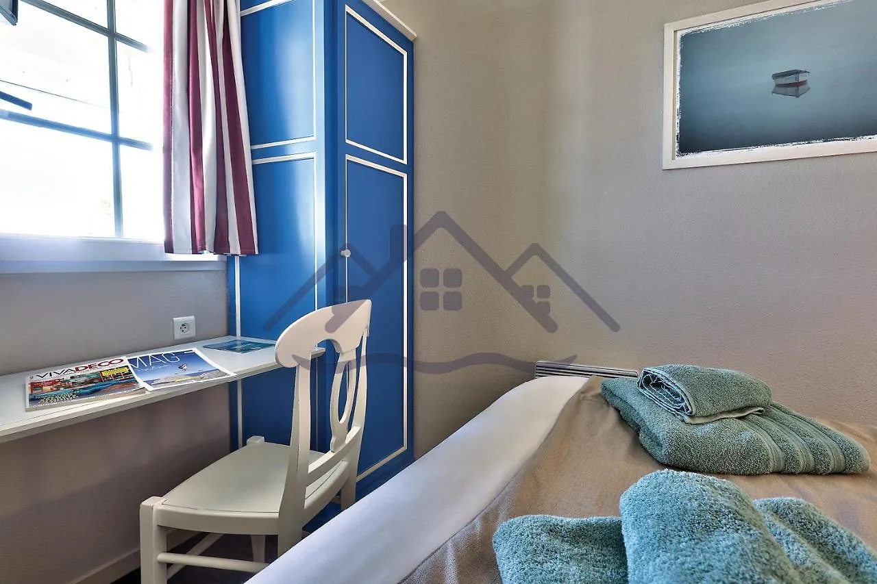 Au Guilvinec Seaview: Beachfront Retreat with Pool and Garden 0*,  France